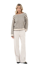 Učitajte sliku u preglednik galerije, Prugasta majica sa ukrasnim mašnama