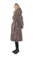 Učitajte sliku u preglednik galerije, Duga bunda s kapuljačom i pojasom u tamnosmeđoj nijansi